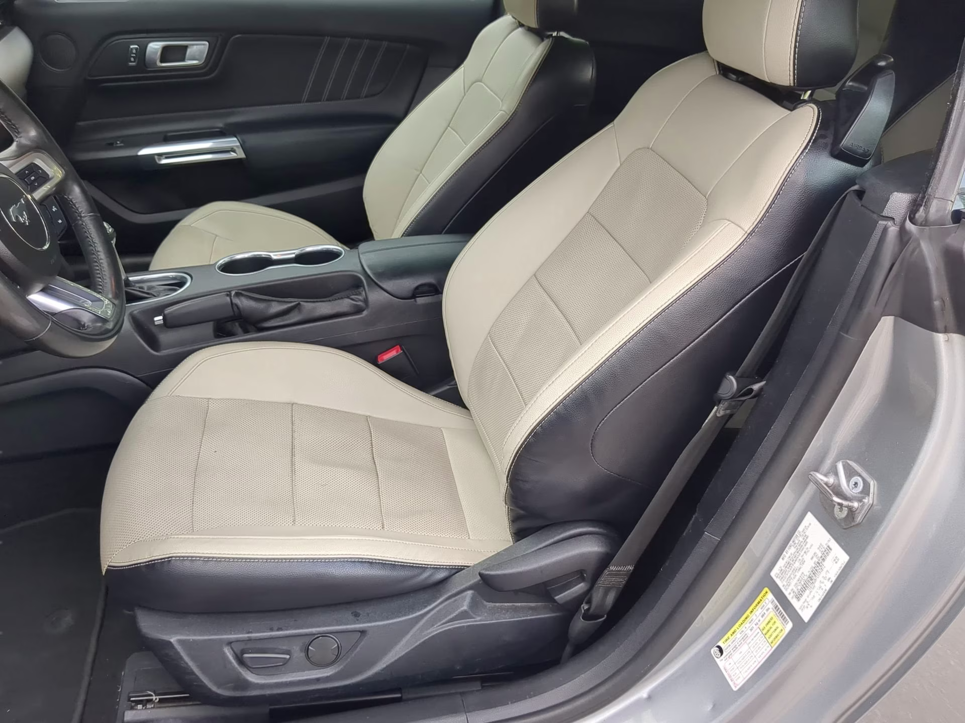 2020 Iconic Silver Metallic Ford Mustang EcoBoost Premium RWD Convertible