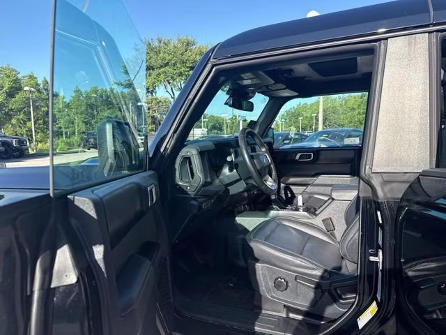 2025 Shadow Black Ford Bronco Badlands 4X4 Convertible