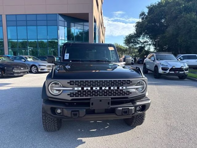2025 Shadow Black Ford Bronco Badlands 4X4 Convertible