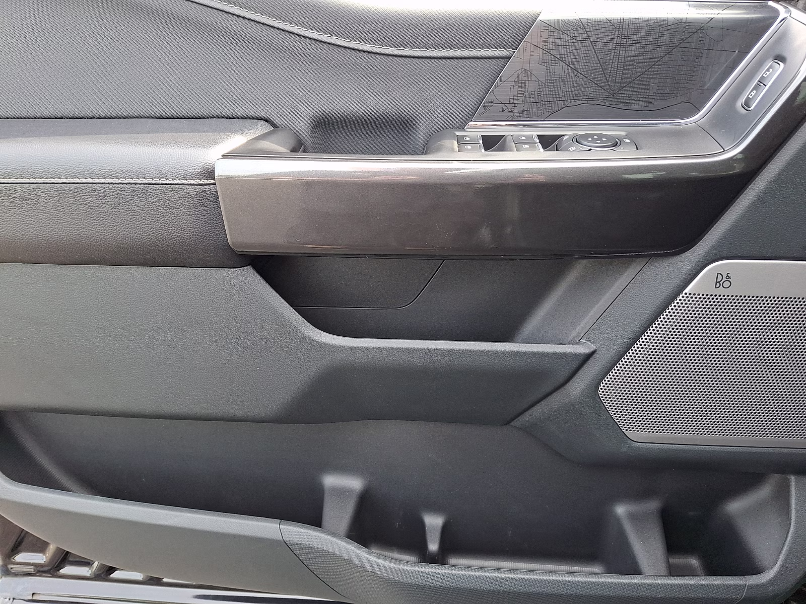 2021 Agate Black Metallic - UM Ford F-150 XLT 4X4