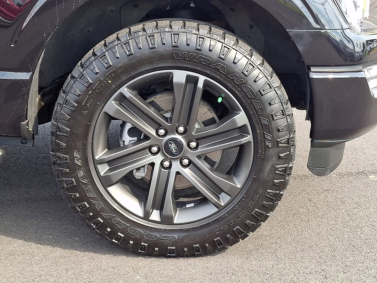 2021 Agate Black Metallic - UM Ford F-150 XLT 4X4