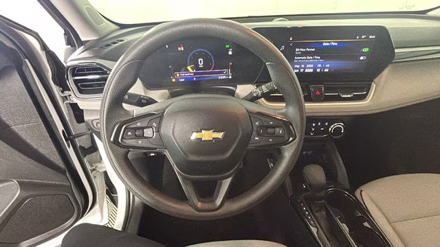 2024 Summit White Chevrolet Trailblazer LT FWD SUV