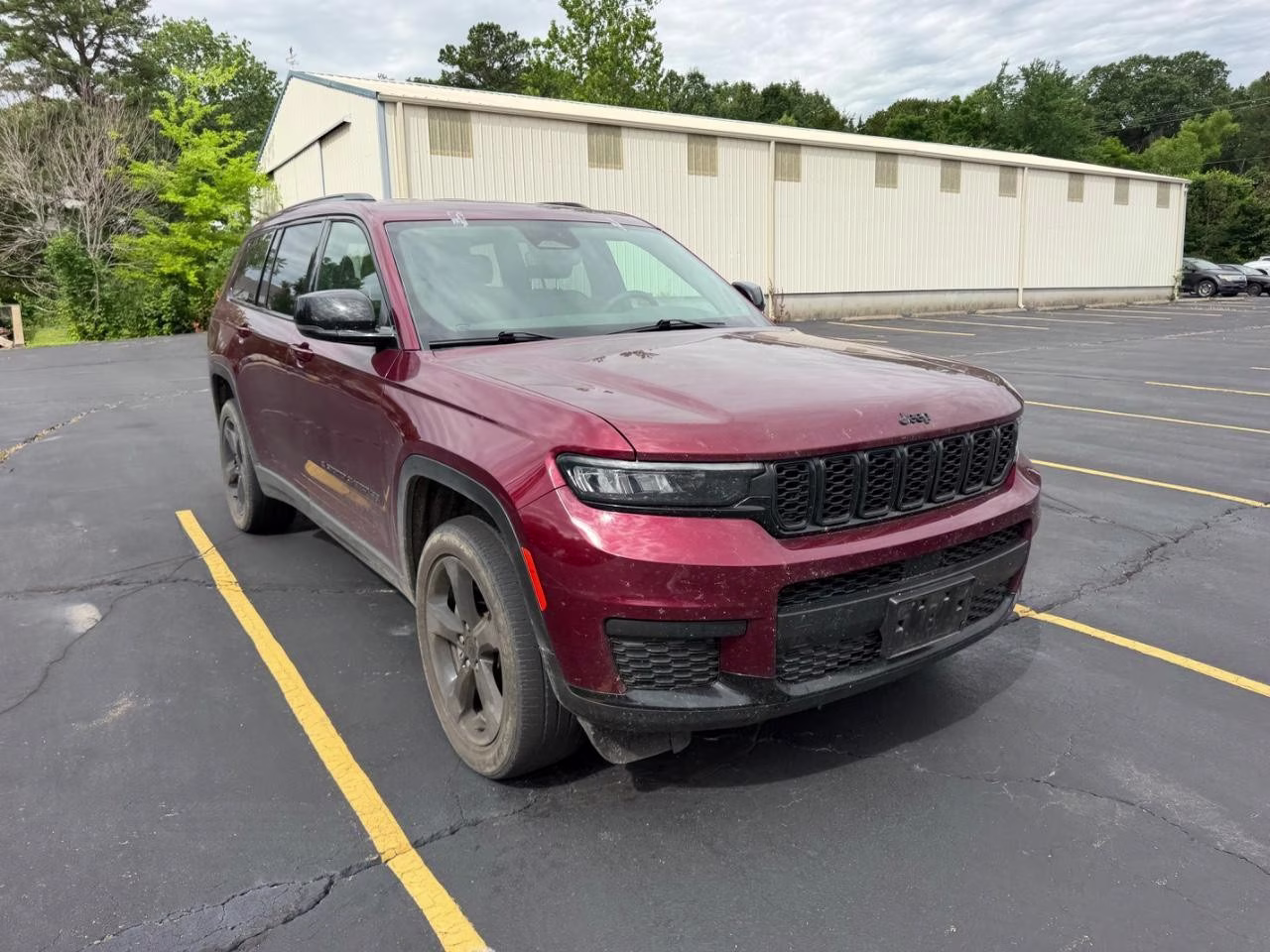 2023 Velvet Red Pearlcoat Jeep Grand Cherokee L 4WD Altitude 4X4 SUV