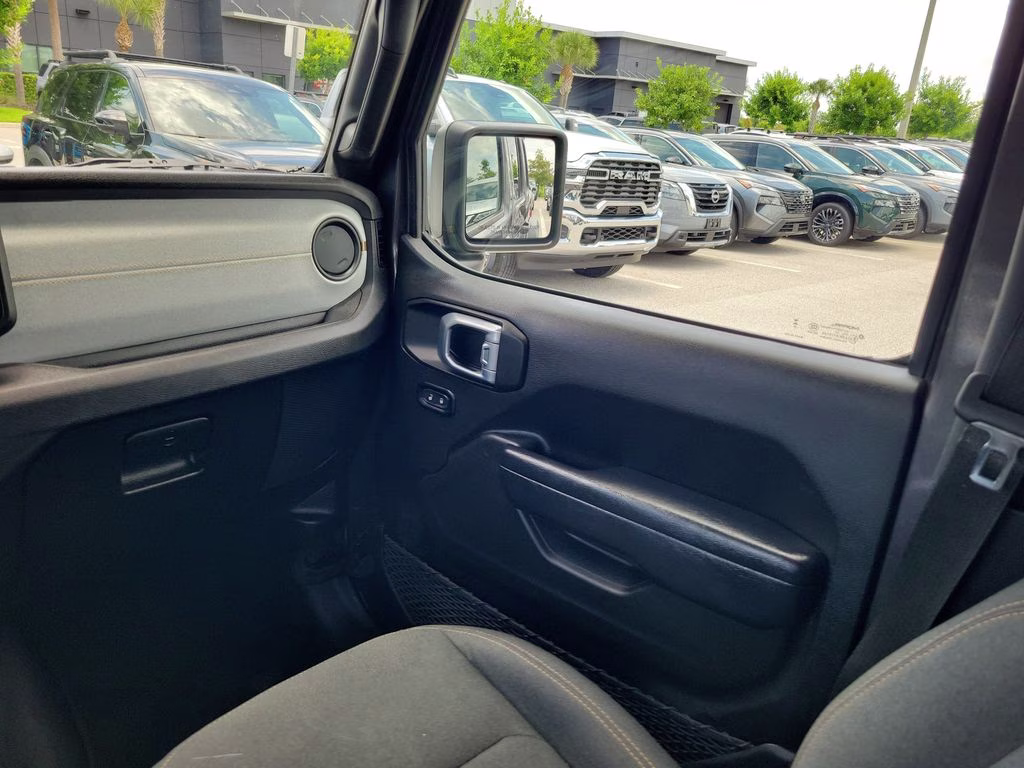 2024 Granite Crystal Metallic Clearcoat Jeep Wrangler Sport S 4X4 SUV