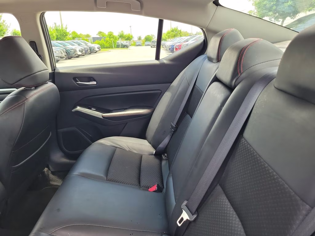 2024 Gun Metallic Nissan Altima 2.5 SR FWD Sedan