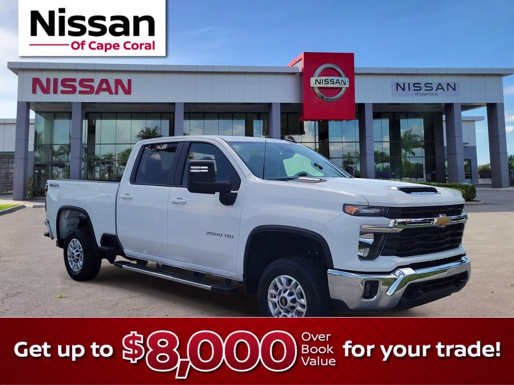 2025 Summit White Chevrolet Silverado 2500HD LT 4X4 Truck