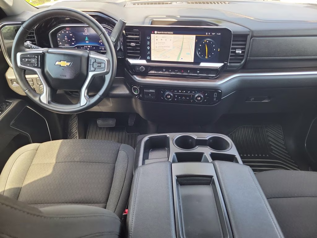 2025 Summit White Chevrolet Silverado 2500HD LT 4X4 Truck