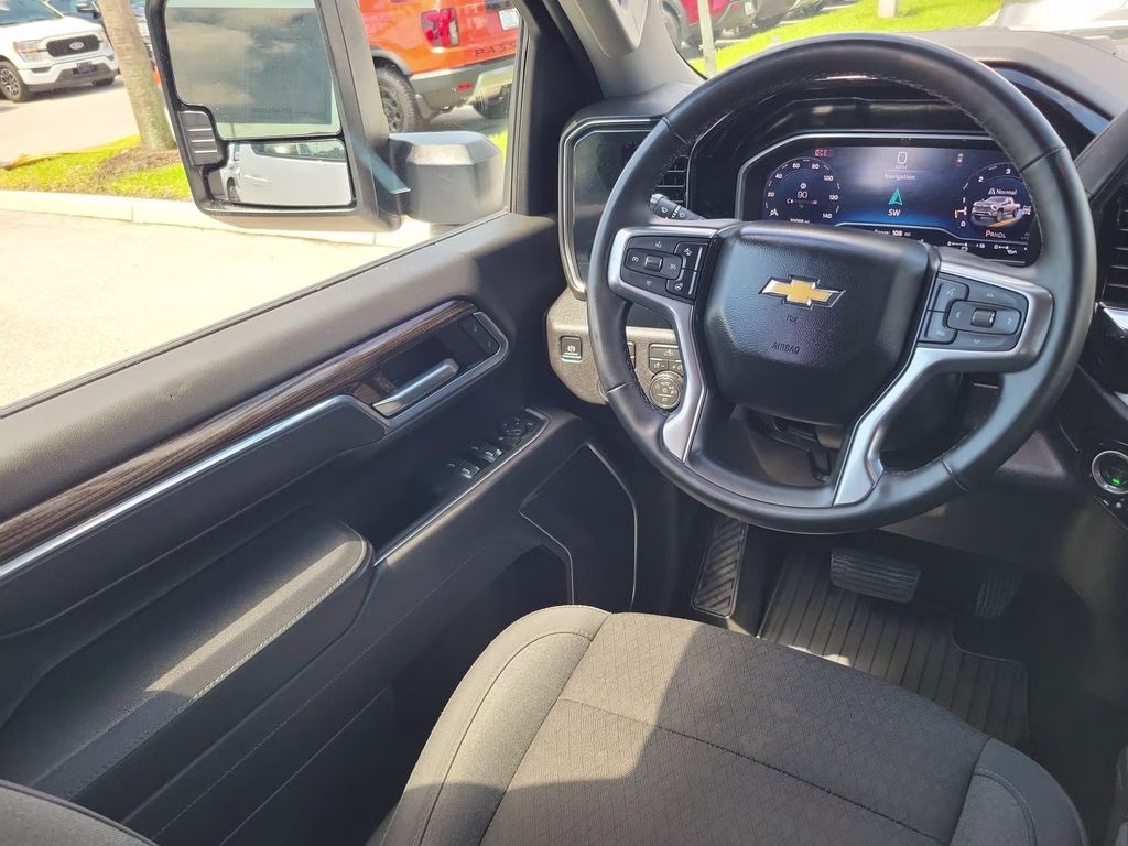 2025 Summit White Chevrolet Silverado 2500HD LT 4X4 Truck