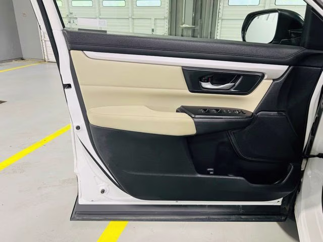 2019 Platinum White Pearl Honda CR-V LX FWD SUV
