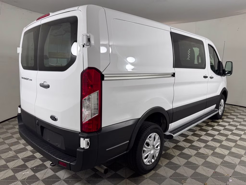 2024 Oxford White Ford Transit-250 Base RWD Van