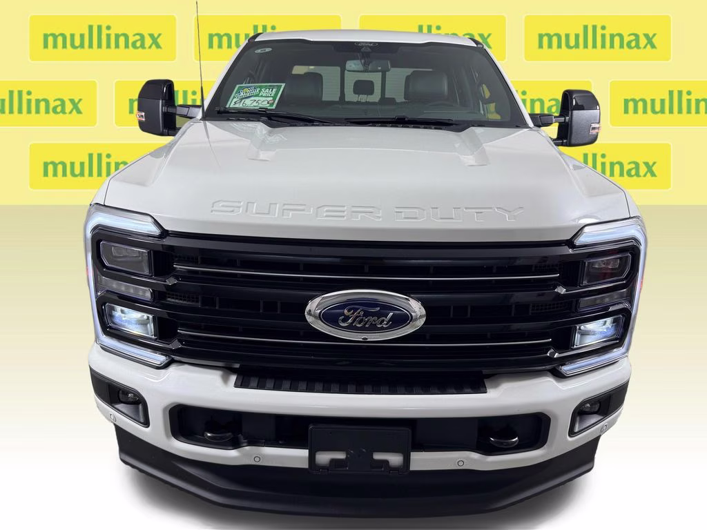 2026 Star White Metallic Tri-Coat Ford Super Duty F-350 SRW Platinum 4X4 Truck
