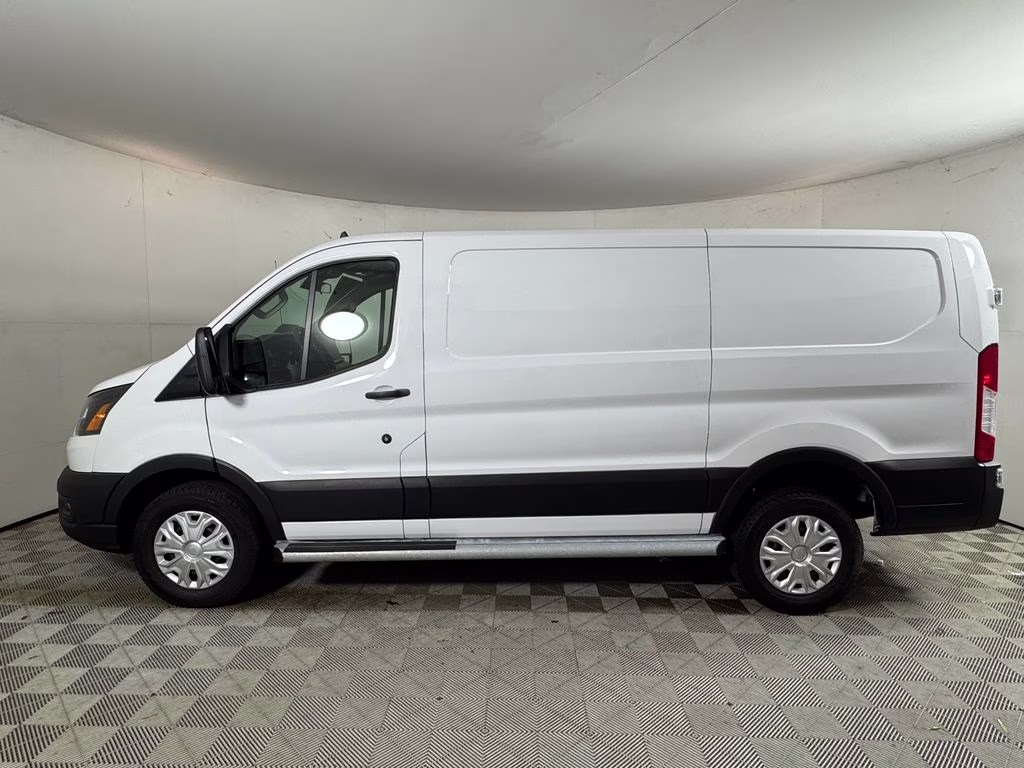 2024 Oxford White Ford Transit-250 Base RWD Van