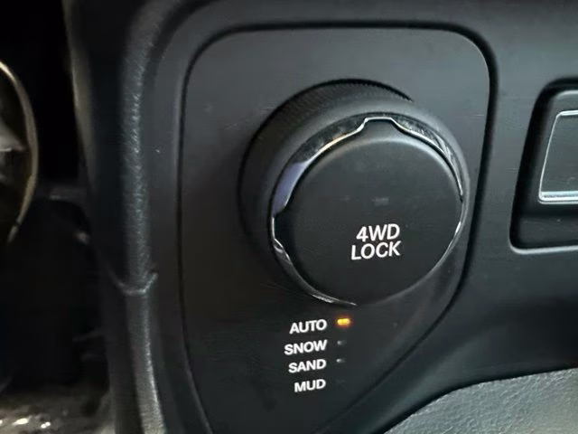 2017 Black Jeep Renegade Sport 4X4 SUV