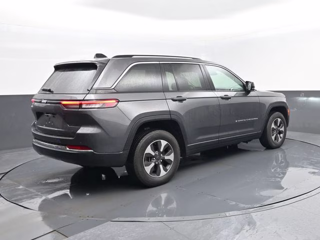 2022 Baltic Gray Metallic Clearcoat Jeep Grand Cherokee 4xe 4X4 SUV