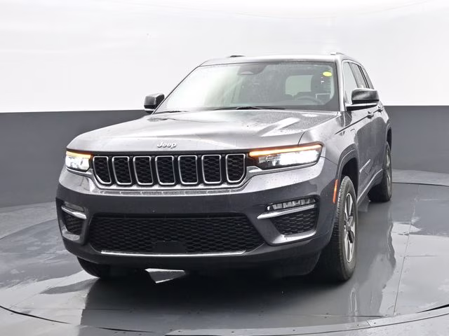 2022 Baltic Gray Metallic Clearcoat Jeep Grand Cherokee 4xe 4X4 SUV
