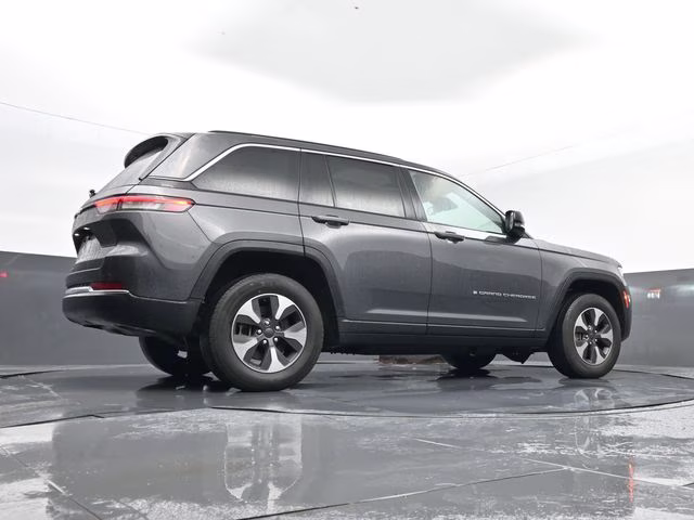2022 Baltic Gray Metallic Clearcoat Jeep Grand Cherokee 4xe 4X4 SUV