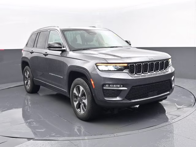 2022 Baltic Gray Metallic Clearcoat Jeep Grand Cherokee 4xe 4X4 SUV