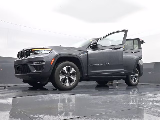 2022 Baltic Gray Metallic Clearcoat Jeep Grand Cherokee 4xe 4X4 SUV