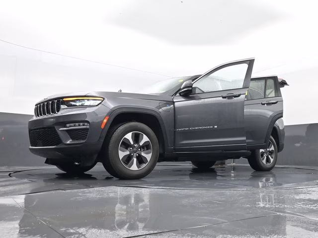 2022 Baltic Gray Metallic Clearcoat Jeep Grand Cherokee 4xe 4X4 SUV