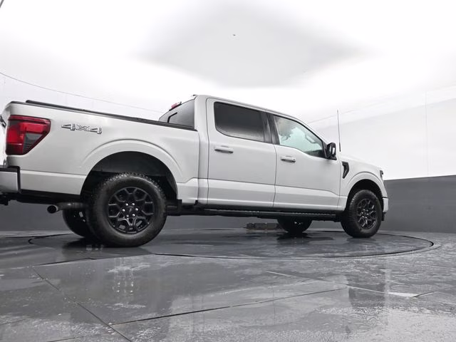 2024 White Ford F-150 XLT 4X4 Truck