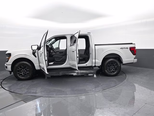2024 White Ford F-150 XLT 4X4 Truck
