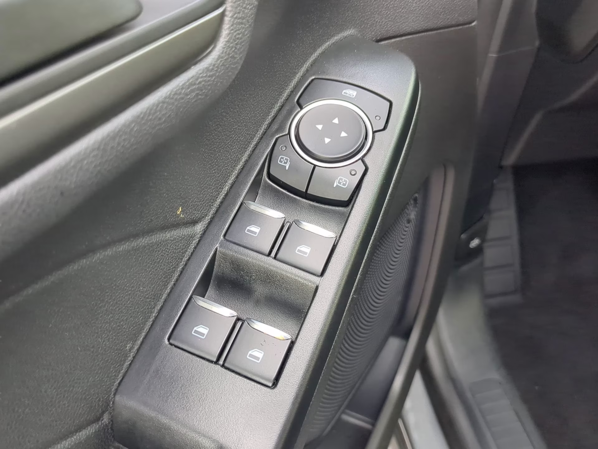 2024 Carbonized Gray Metallic Ford Escape Active FWD SUV