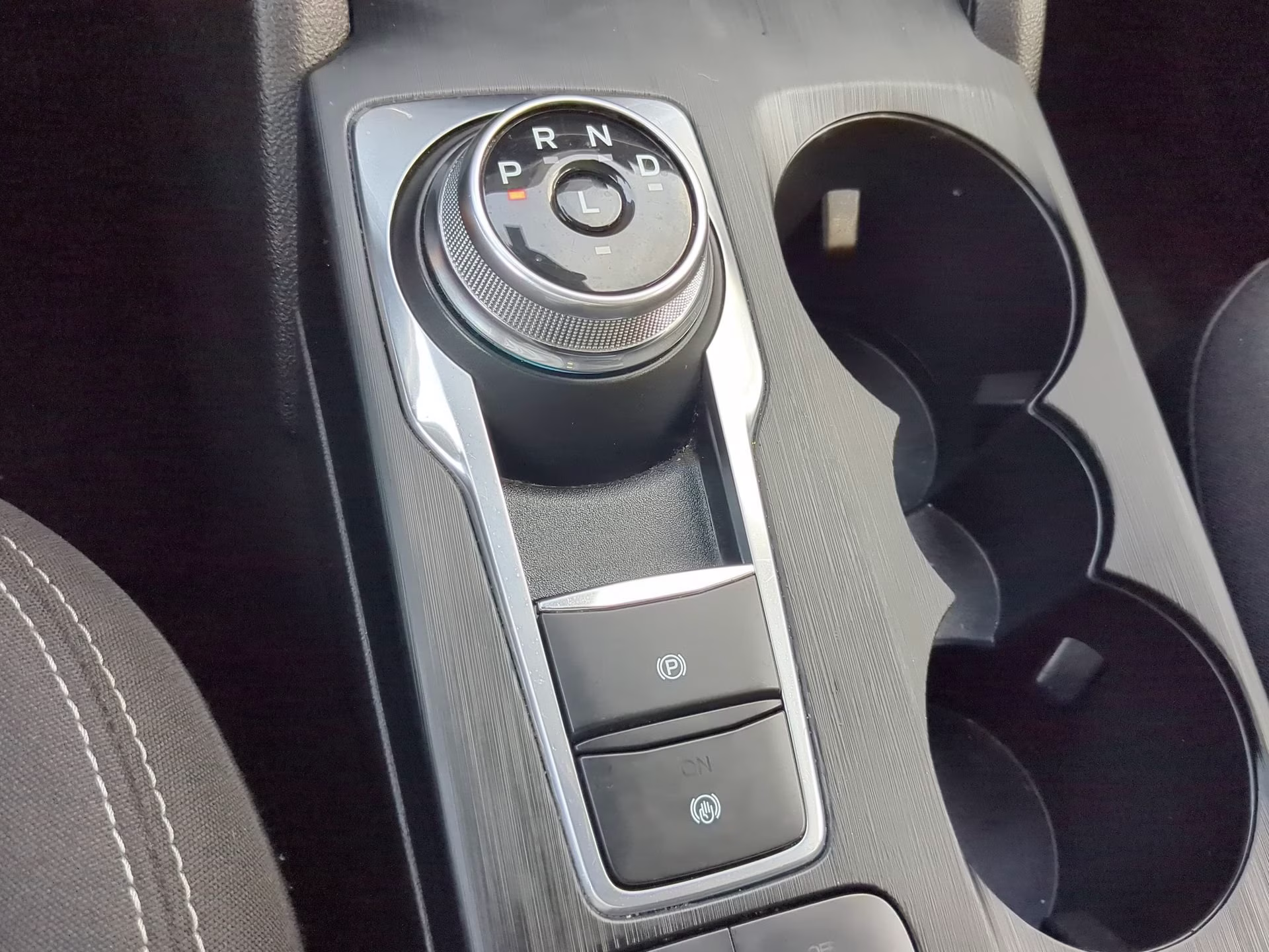 2024 Carbonized Gray Metallic Ford Escape Active FWD SUV