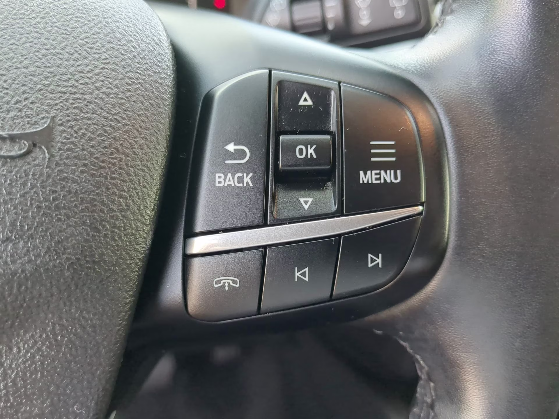2024 Carbonized Gray Metallic Ford Escape Active FWD SUV