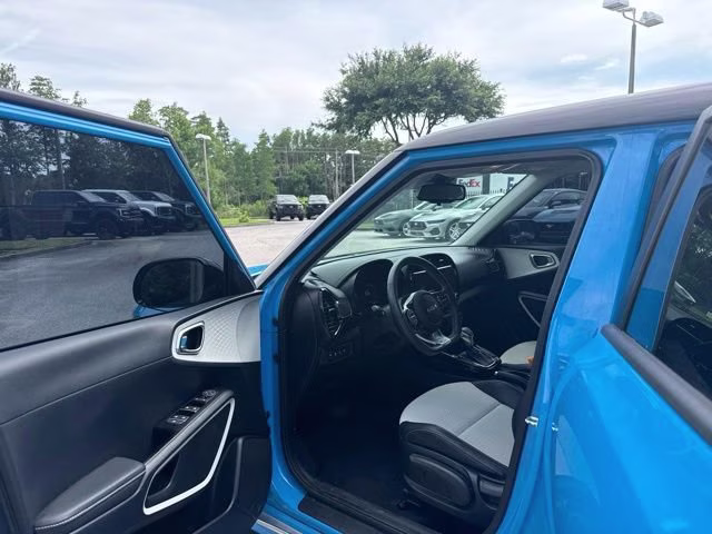 2024 Surf Blue W/Black Roof Kia Soul GT-Line FWD Hatchback
