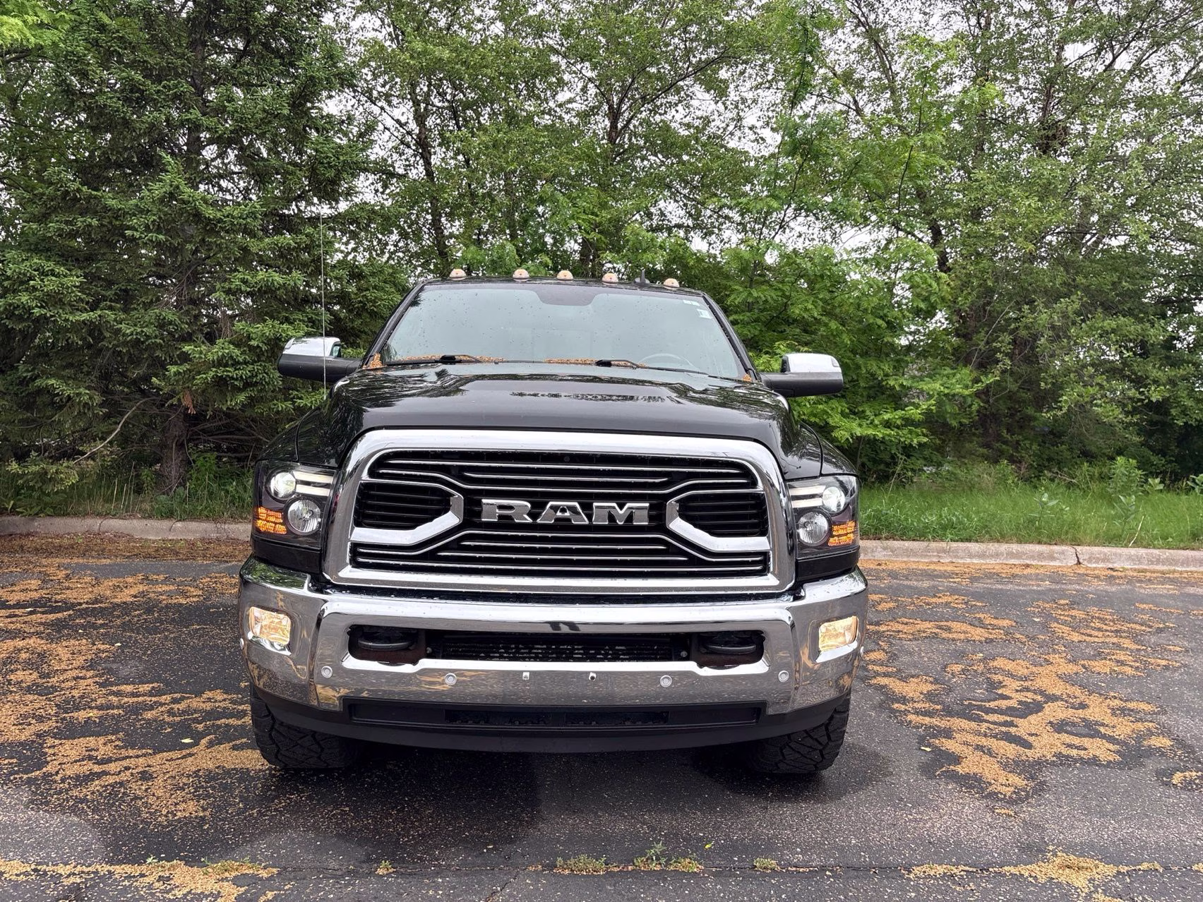 2016 Brilliant Black Crystal Pearlcoat Ram 2500 Limited 4X4 Truck