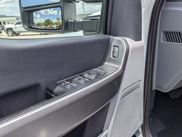 2026 Oxford White Ford Super Duty F-350 SRW XL 4X4 Truck