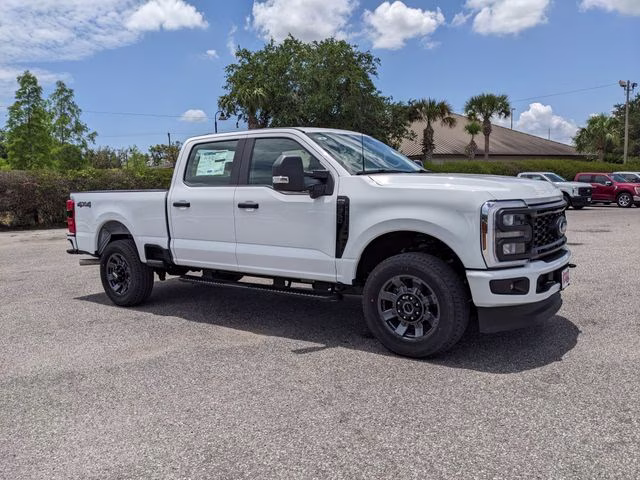 2026 Oxford White Ford Super Duty F-350 SRW XL 4X4 Truck