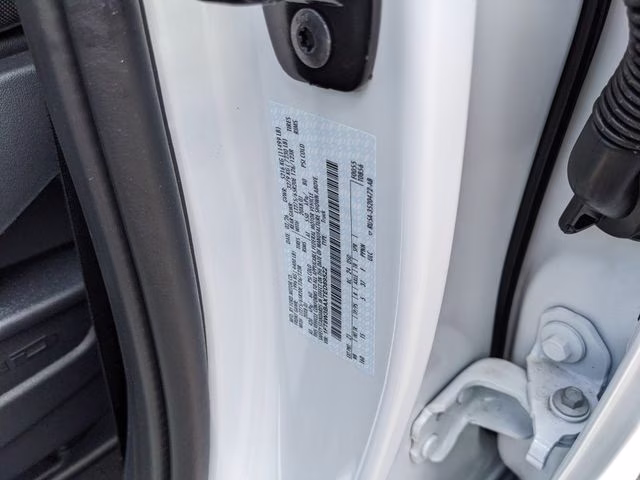 2026 Oxford White Ford Super Duty F-350 SRW XL 4X4 Truck