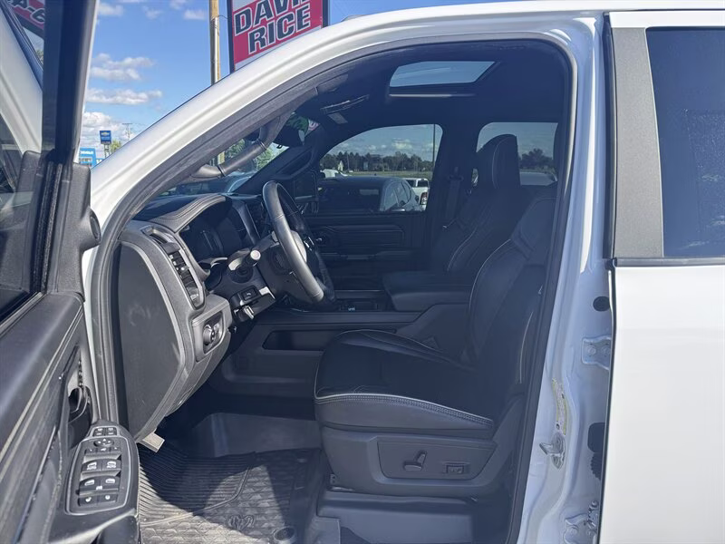 2023 Pearl White Ram 2500 Limited LIFTED BDS LIFT 4X4 Truck