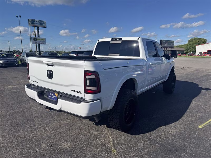 2023 Pearl White Ram 2500 Limited LIFTED BDS LIFT 4X4 Truck