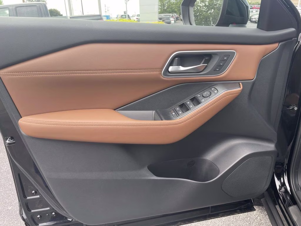 2026 Super Black Nissan Rogue Platinum AWD SUV