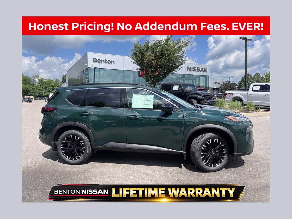 2026 Obsidian Green Nissan Rogue Dark Armor FWD SUV