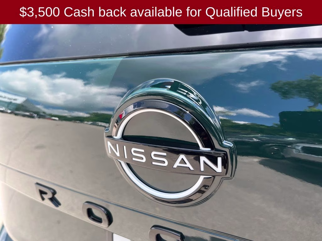 2026 Obsidian Green Nissan Rogue Dark Armor FWD SUV