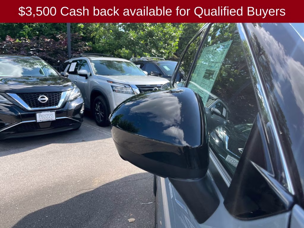 2026 Boulder Gray Pearl Nissan Rogue Dark Armor FWD SUV