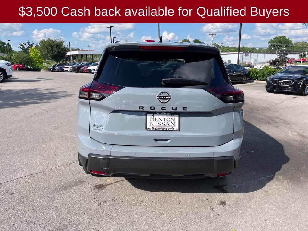2026 Boulder Gray Pearl Nissan Rogue Dark Armor FWD SUV