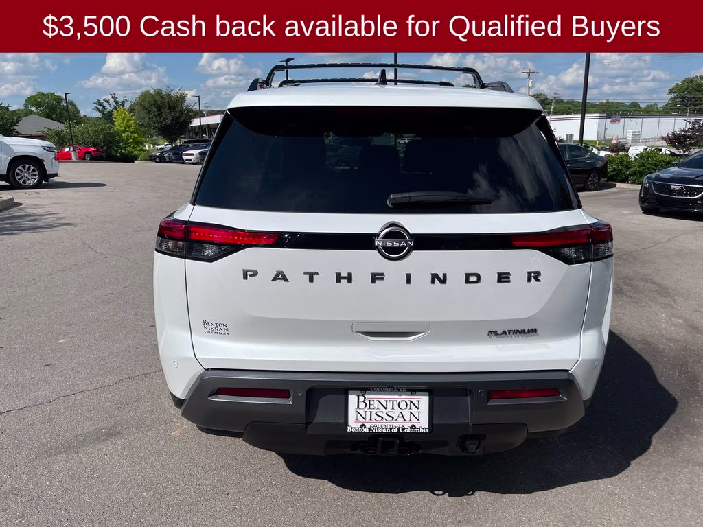 2026 Everest White Pearl Tricoat Nissan Pathfinder Platinum FWD SUV