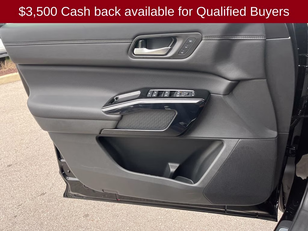 2026 Super Black Nissan Pathfinder Platinum FWD SUV