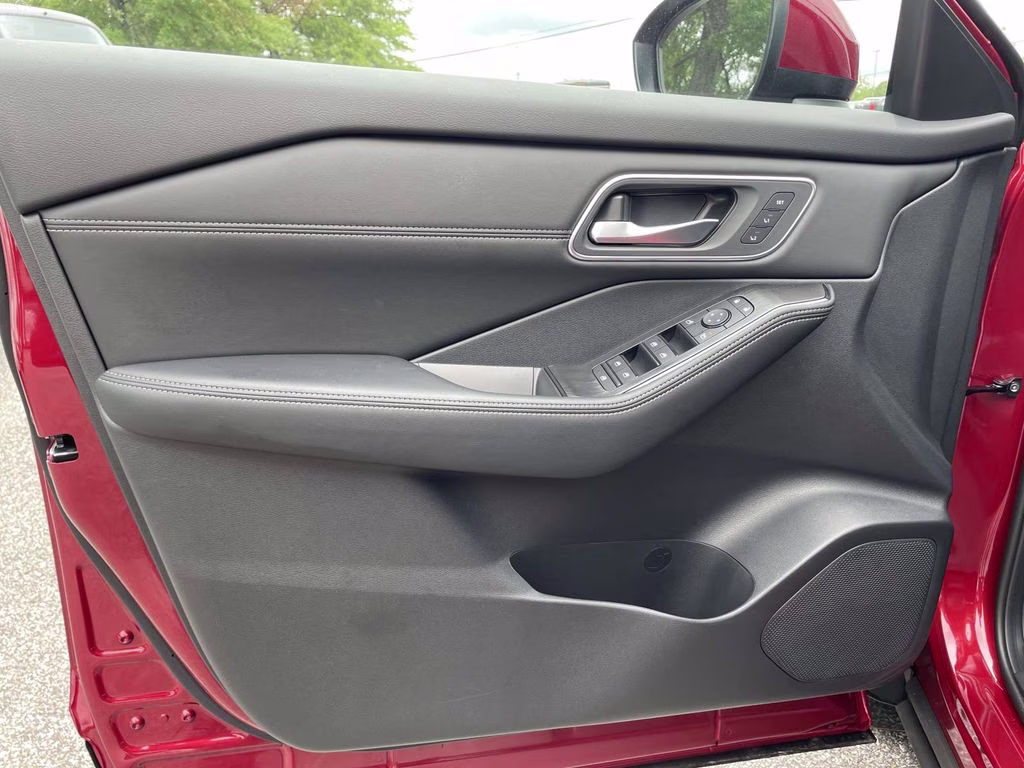 2026 Scarlet Ember Tintcoat Nissan Rogue Platinum AWD SUV