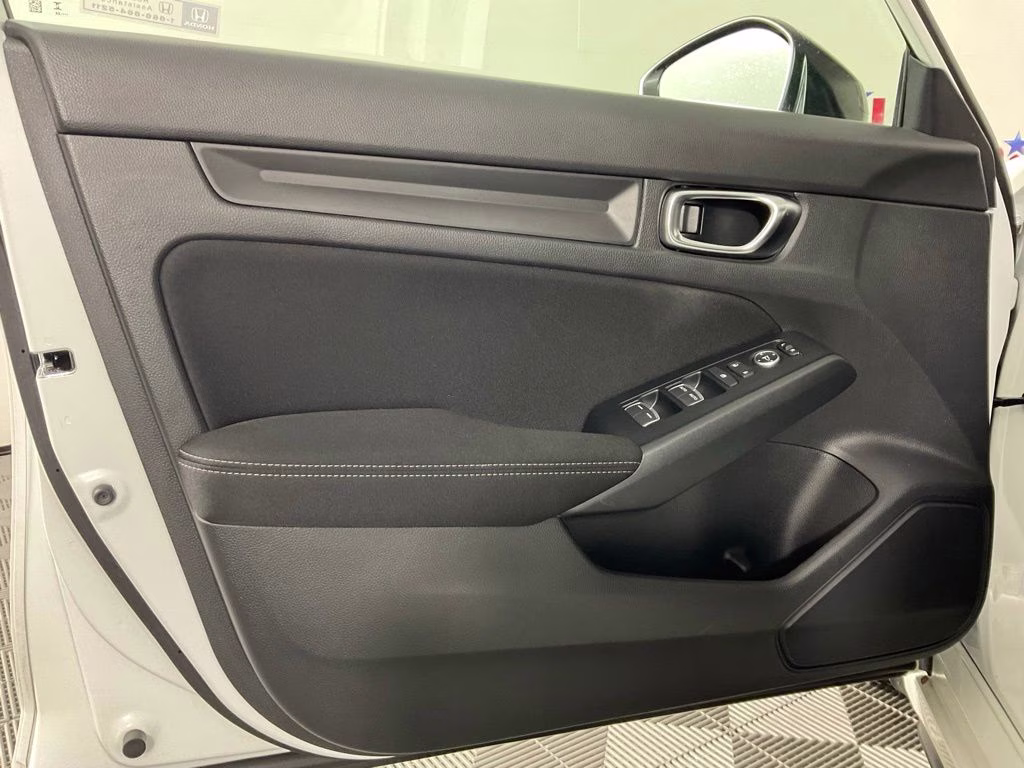 2024 Platinum White Pearl Honda Civic Sport FWD Hatchback