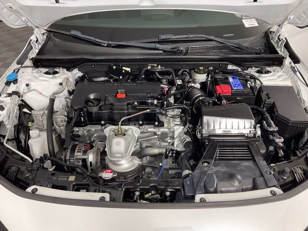 2024 Platinum White Pearl Honda Civic Sport FWD Hatchback