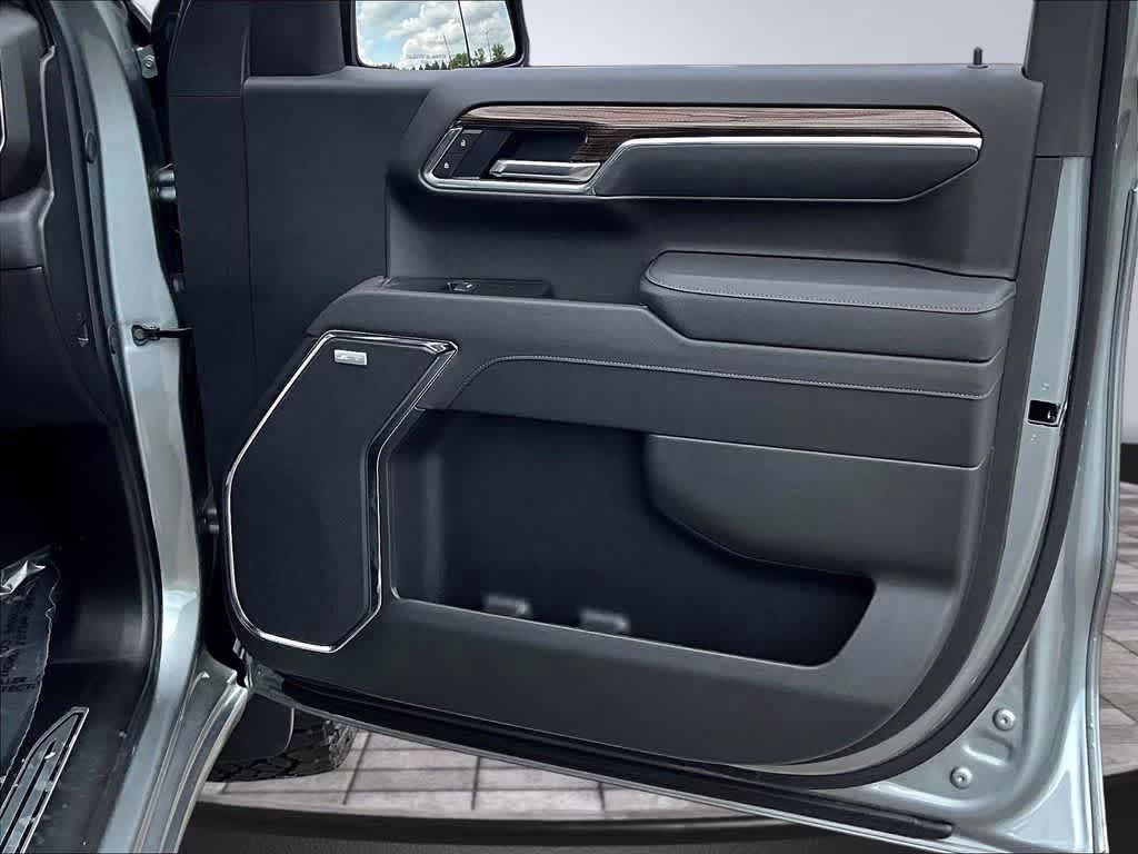 2026 Sterling Gray Metallic Chevrolet Silverado 1500 RST 4X4 Truck