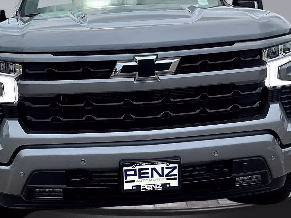 2026 Sterling Gray Metallic Chevrolet Silverado 1500 RST 4X4 Truck