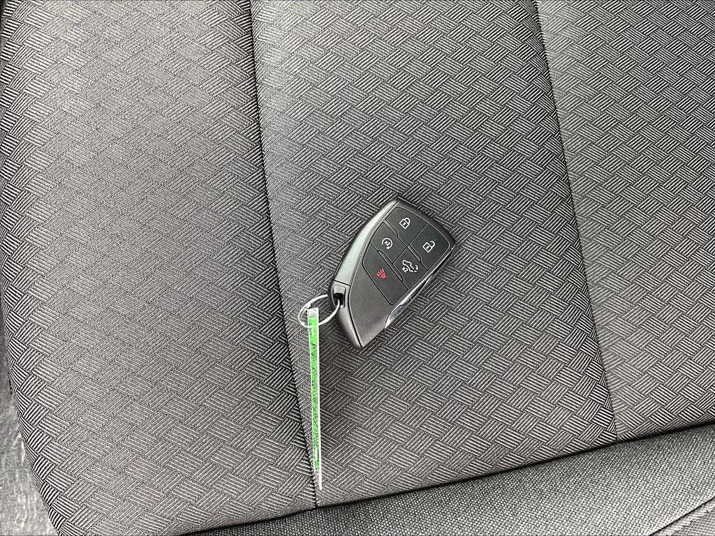 2026 Chevrolet Silverado 1500 RST - Photo 38