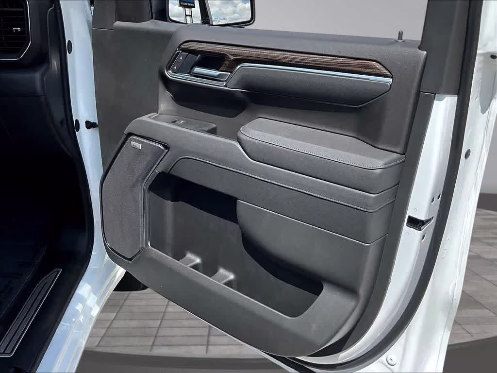 2026 Summit White Chevrolet Silverado 1500 RST 4X4 Truck