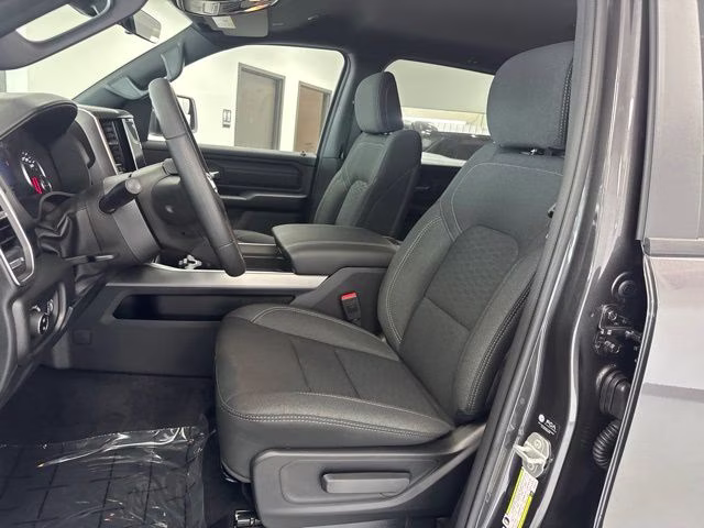 2026 Granite Crystal Metallic Clearcoat Ram 1500 Express 4X4 Truck